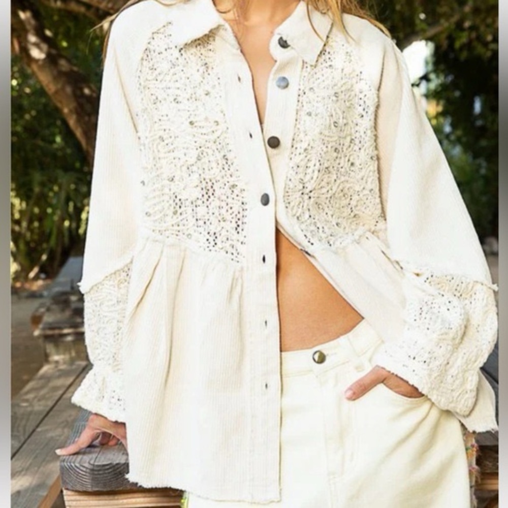 NWT POL Shabby Chic Corduroy and Crochet Lace Button Down Shirt Shacket - Picture 2 of 9